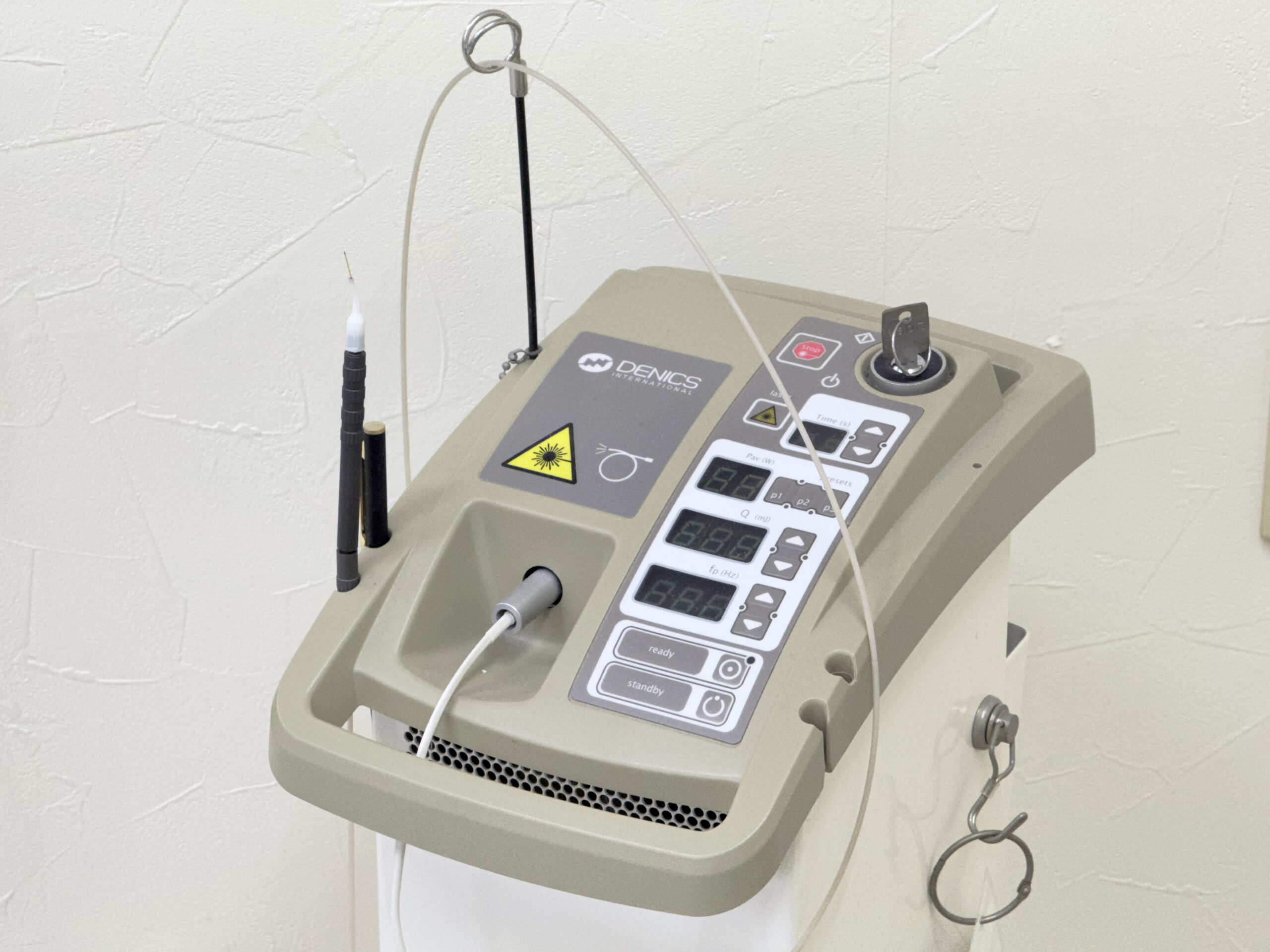 レーザー治療器